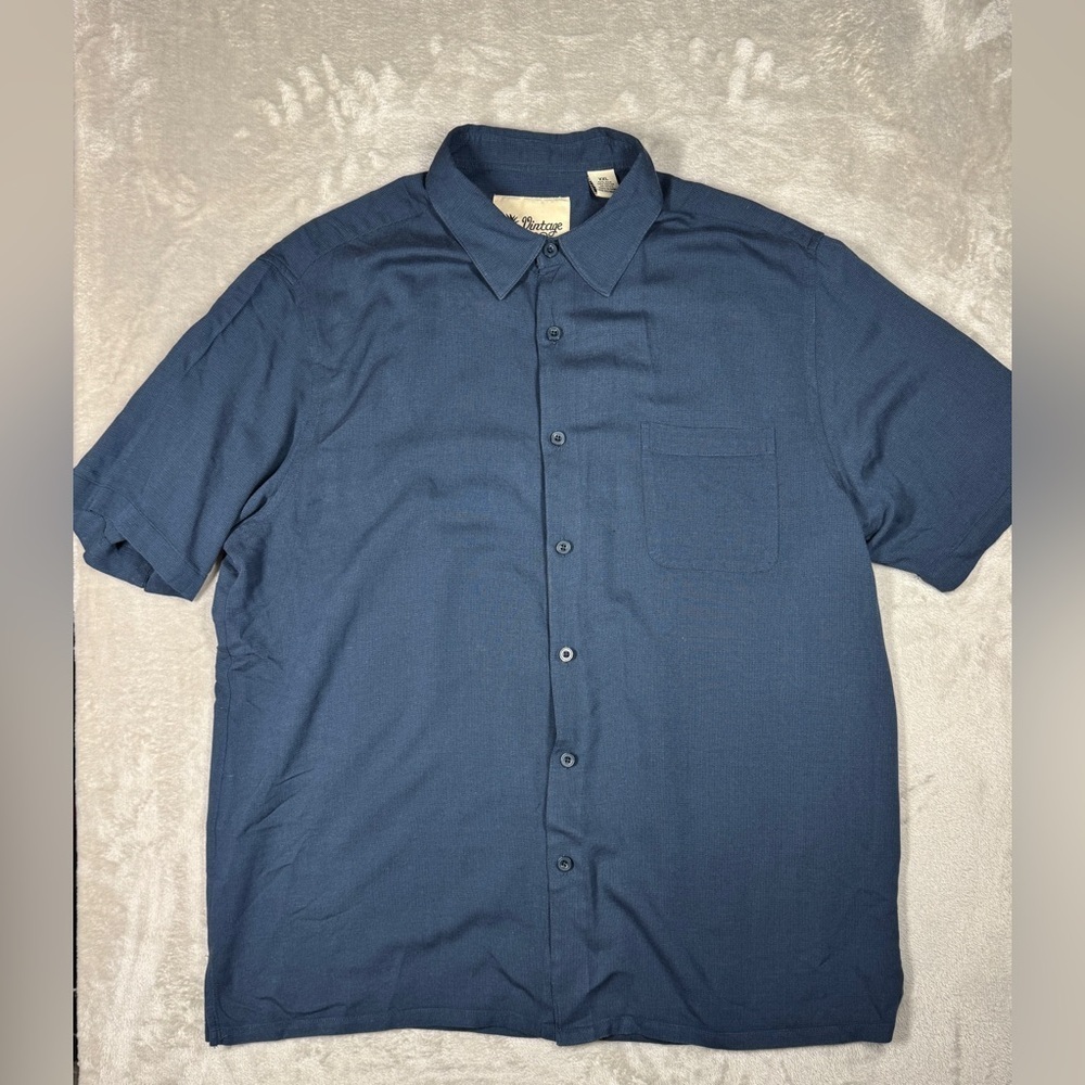 Vintage Silk Men’s Blue Silk Blend Lightweight Collared Button Down Shirt XXL